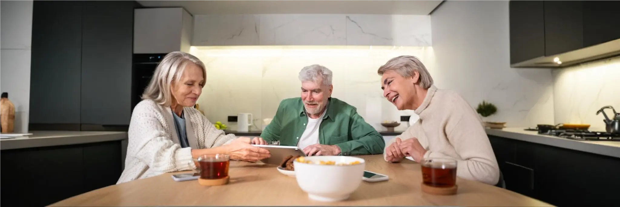 Amlodipine tablets and packaging, highlighting its use for high blood pressure and heart health.