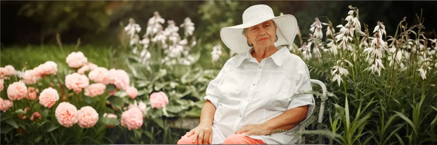 Close-up of a person touching their lips, representing burning mouth syndrome symptoms and discomfort.