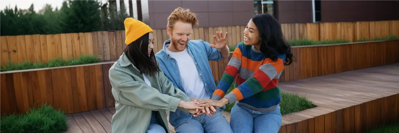 Close-up of a Ceftriaxone injection vial and syringe used for treating bacterial infections.