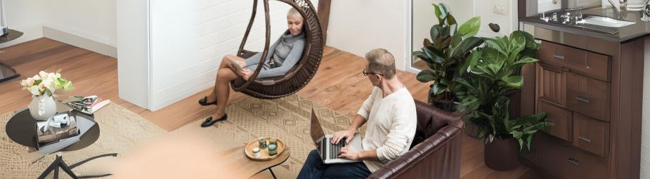 Illustration of swollen lymph nodes highlighting chronic lymphadenitis symptoms and treatment approaches.