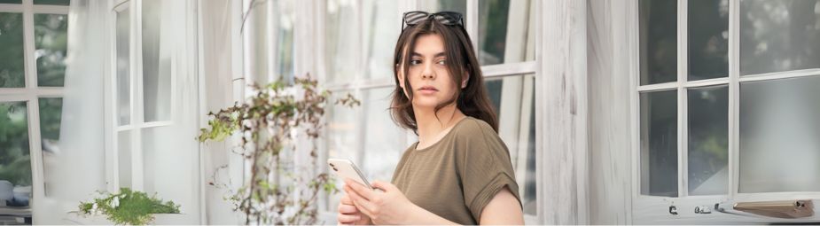 Danazol capsules and their role in treating hormone-related conditions like endometriosis and fibrocystic breast disease.