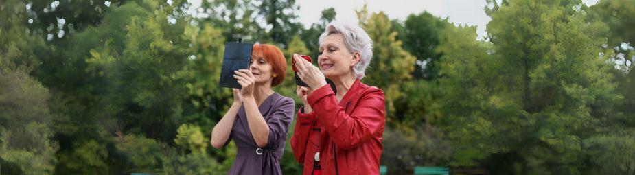 Illustration of kidney damage caused by prolonged painkiller use, highlighting the effects of analgesic nephropathy.