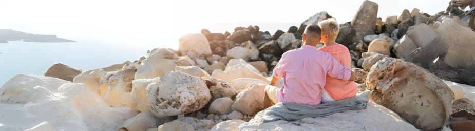 Close-up of an inflamed eye showing redness and swelling, illustrating symptoms of orbital pseudotumor and the importance of early diagnosis.