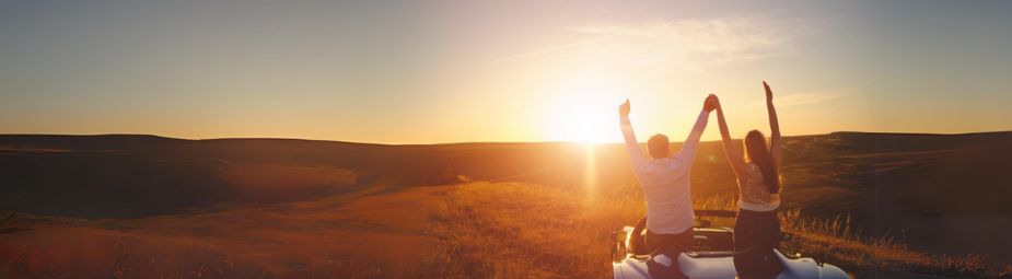 Medical illustration showing the progression of Lemierre's syndrome, including throat infection and internal jugular vein clot formation.