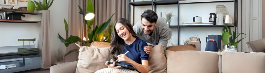 Illustration of lymphocele symptoms and treatment methods, including drainage procedures and home care strategies for recovery.