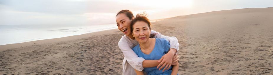 Person experiencing migraine pain, highlighting symptoms and treatment options discussed in the article.