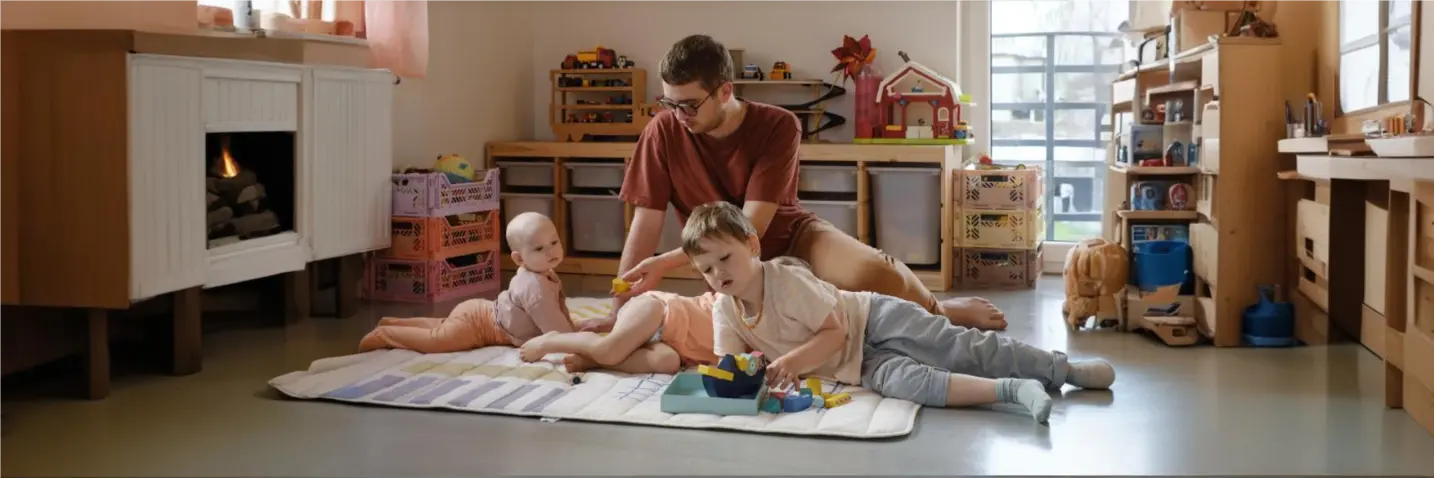 Illustration of sickle cell disease complications, including lymphadenopathy and its symptoms, causes, and treatments.