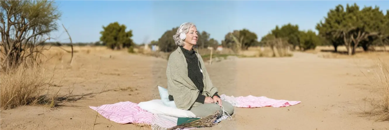 Medical illustration of uterine cancer highlighting symptoms, risk factors, and treatment methods.