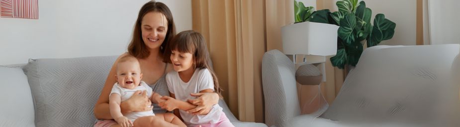 Illustration of a child with Wilms' tumor, highlighting symptoms, diagnosis, and treatment approaches for pediatric kidney cancer.