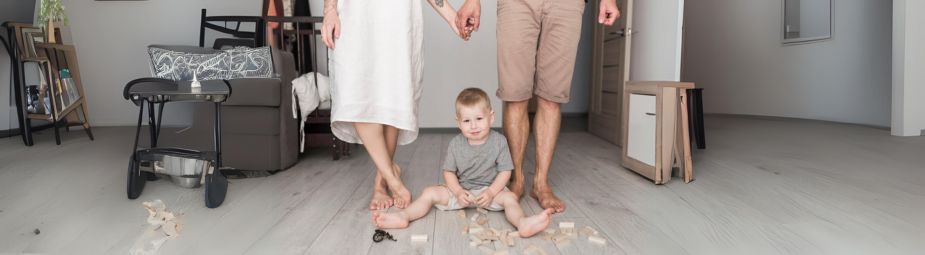 Graphic representation of X-linked lymphoproliferative syndrome diagnosis and treatment strategies, highlighting genetic testing and care options.