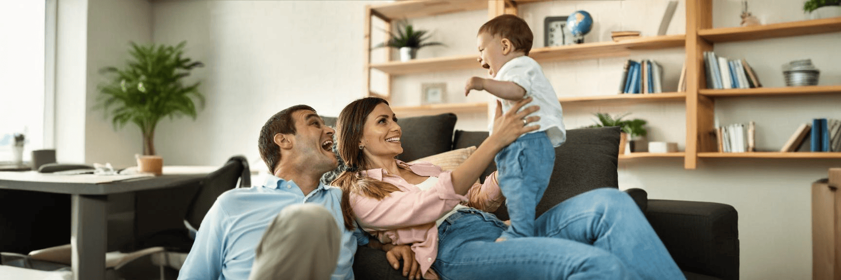 A bottle of sodium oxybate medication used for treating narcolepsy and improving sleep quality.