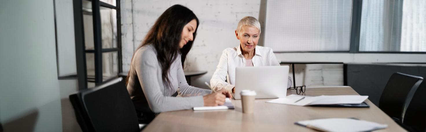 Medical illustration of cryoablation for fibroids, showing probe placement and freezing process for non-surgical fibroid treatment.