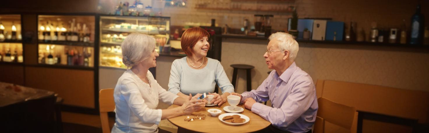 Surgeon performing lung tumor resection, highlighting key procedures and recovery expectations.
