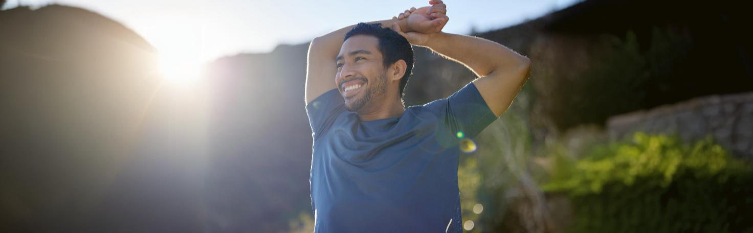 Medical illustration of transurethral drainage for kidney stone removal, highlighting the minimally invasive procedure.