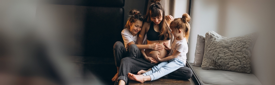 Medical illustration of ovarian torsion showing a twisted ovary and its impact on blood supply.