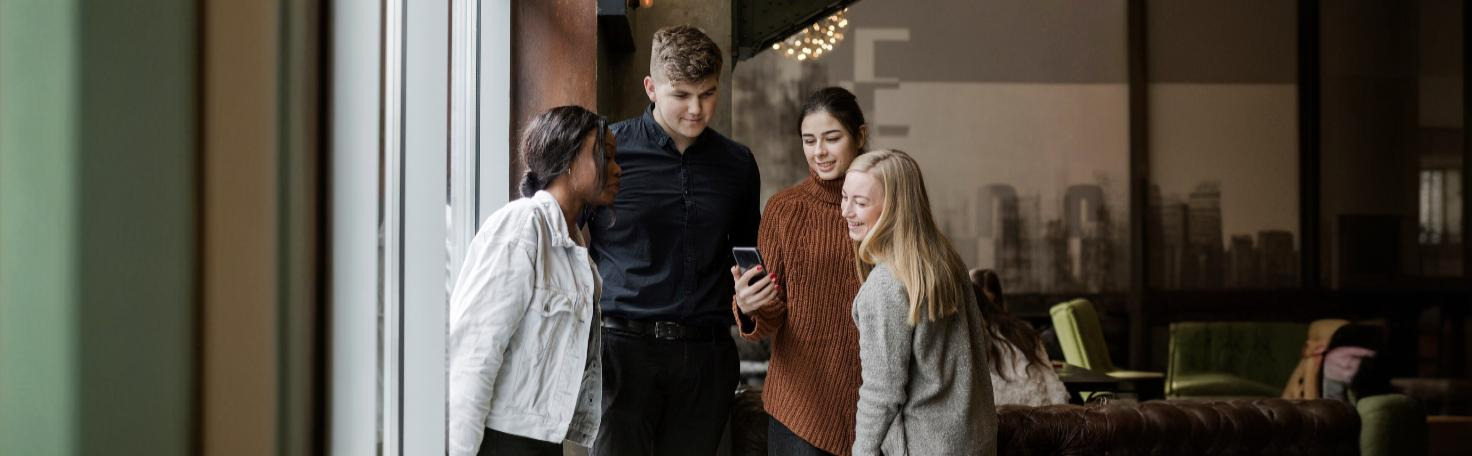 Surgeon performing pancreatectomy for chronic pancreatitis treatment, highlighting surgical procedure and recovery aspects.