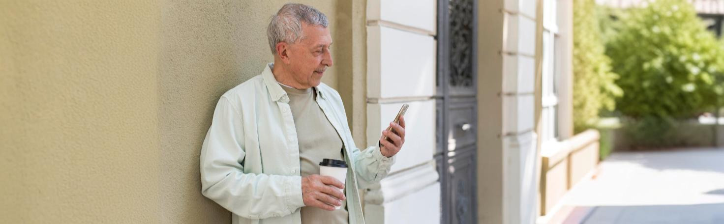 Doctor explaining penile implant surgery as a treatment for Peyronie's disease, highlighting benefits and recovery.