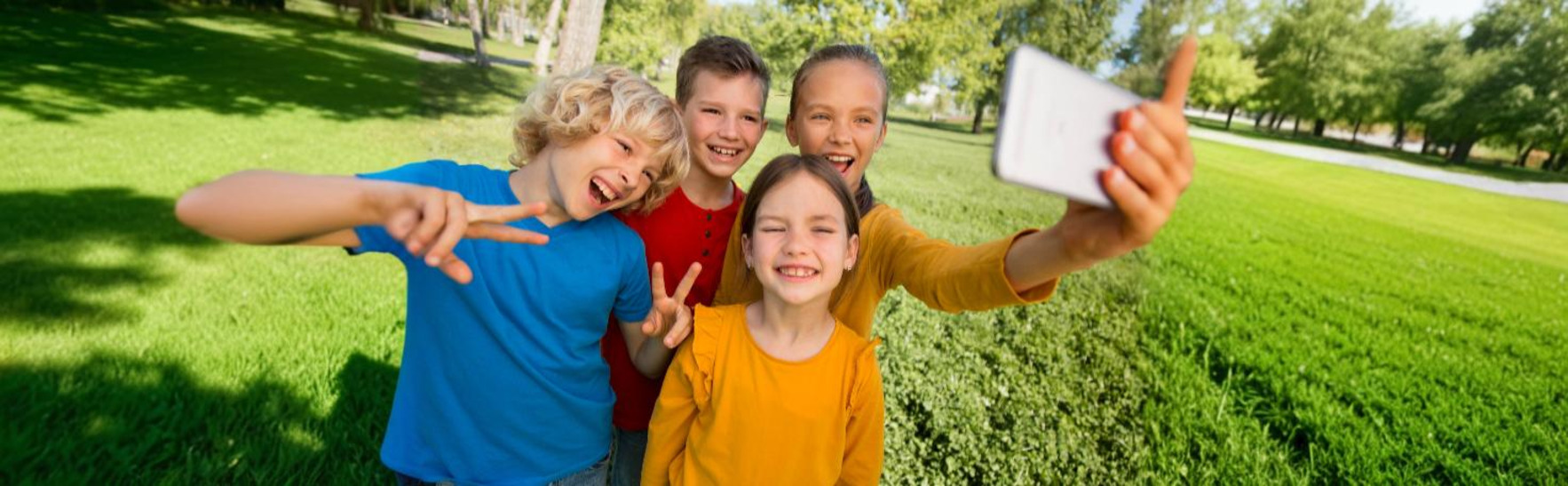 Medical illustration of a catheter-based pulmonary valve replacement procedure for treating pulmonary stenosis.