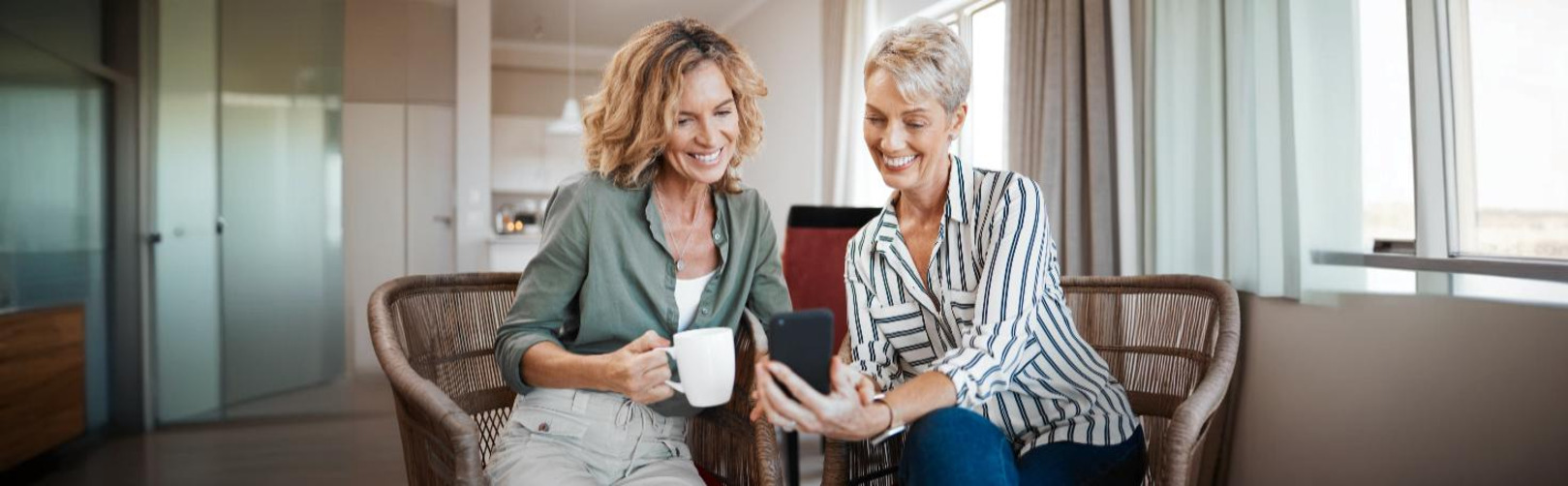 Medical professional administering radiation therapy to a thyroid cancer patient.