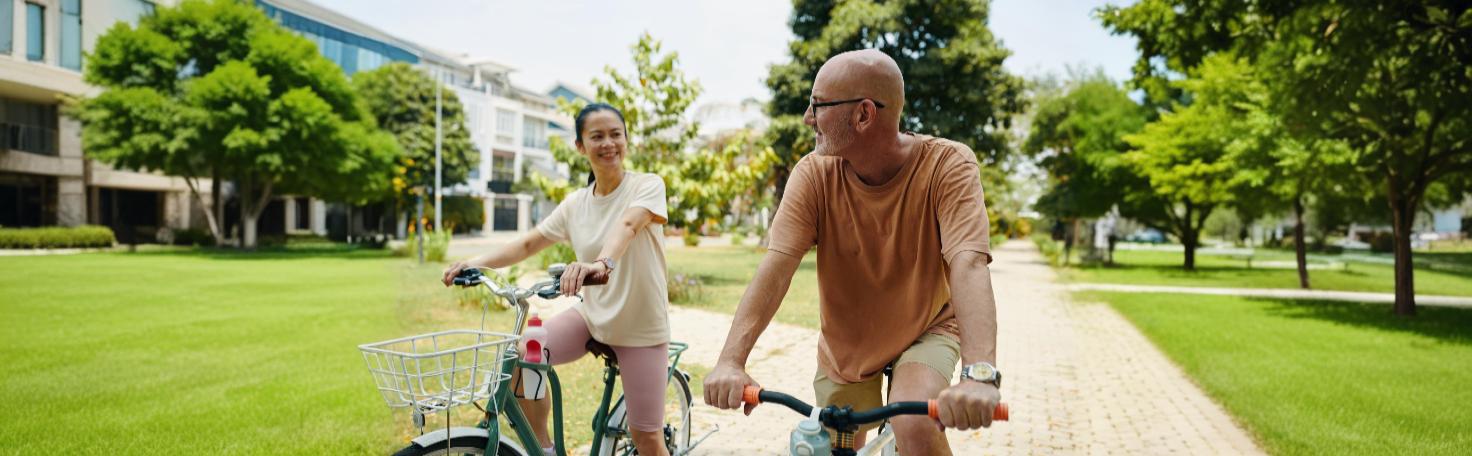 Surgeon performing robotic-assisted hysterectomy using advanced technology for precise endometriosis treatment.