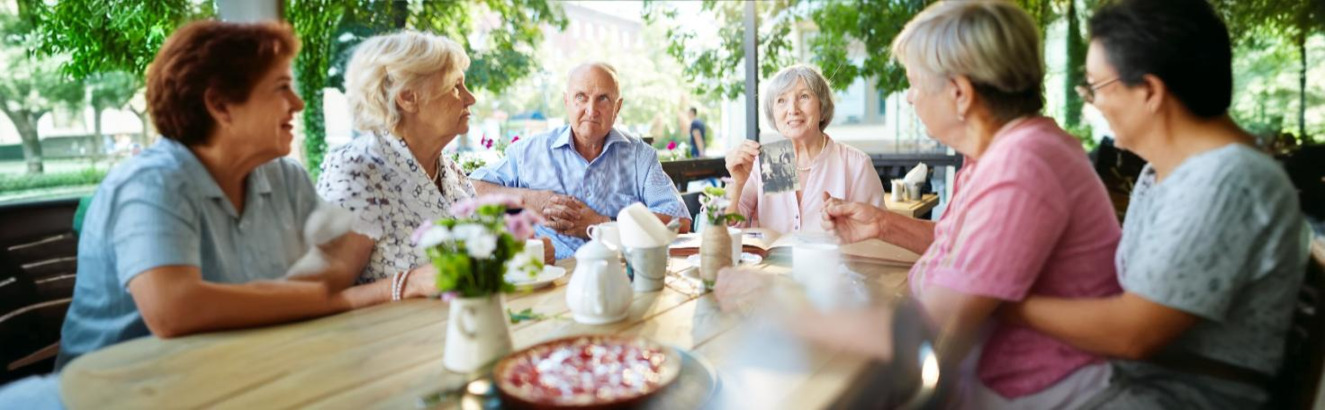 Audiologist conducting a speech discrimination test to assess speech recognition ability in a patient.